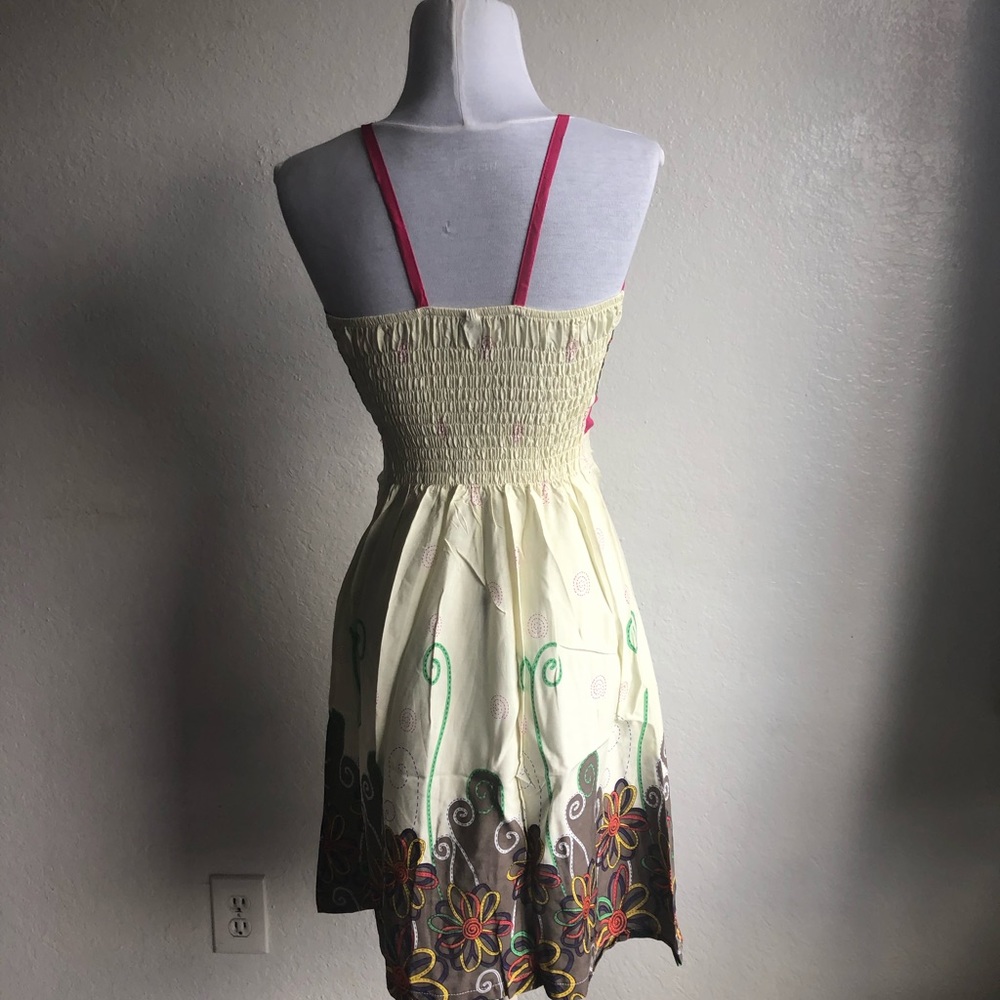 Spring/ Summer Mini dress - Picture 4 of 4